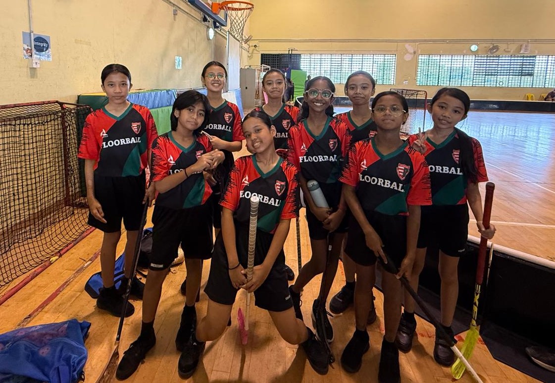 Senior Floorball Girls