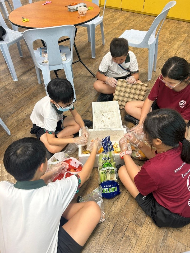 Turning scraps into soil magic!