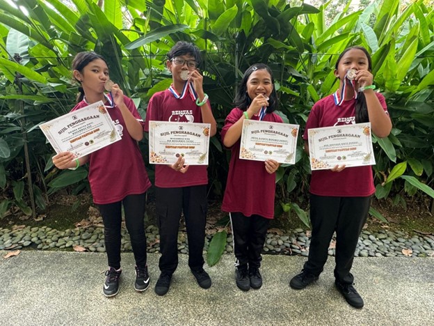 Rentas Pantas (Malay Language Amazing Race) - National Level